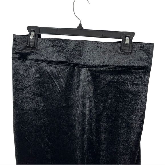 ⚫️⚫️⚫️ Soulmates Plus Black Velvet Pull On Pants with Tapered Legs - Picture 2 of 5